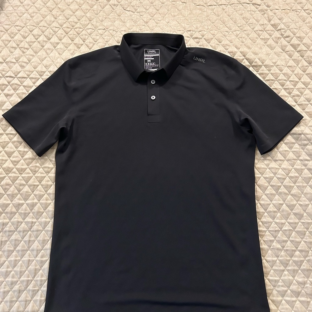 UNRL Golf Men's Black Short Sleeve Polo Shirt Medium